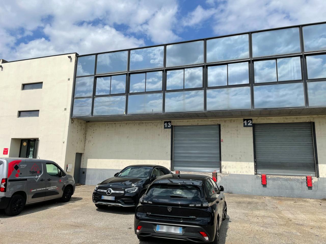 Local d'activité Genas 1139m² Location local d'activité Genas Rhône OLACT2314445 8